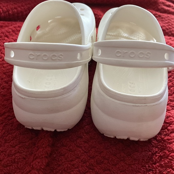 Crocs platform women’s size 10 white clogs “unisex” - Picture 11 of 13
